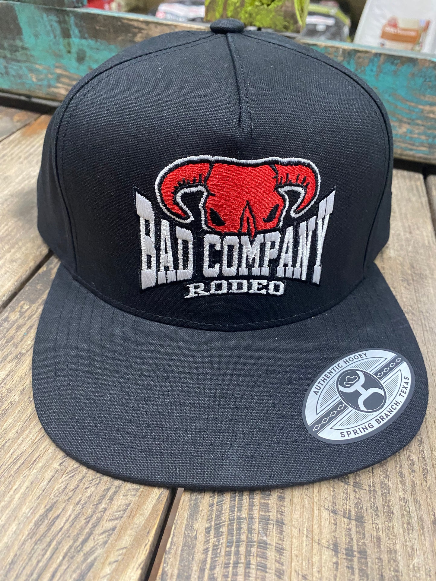 Hooey- BC BLK 5 pnl red/what embroidery