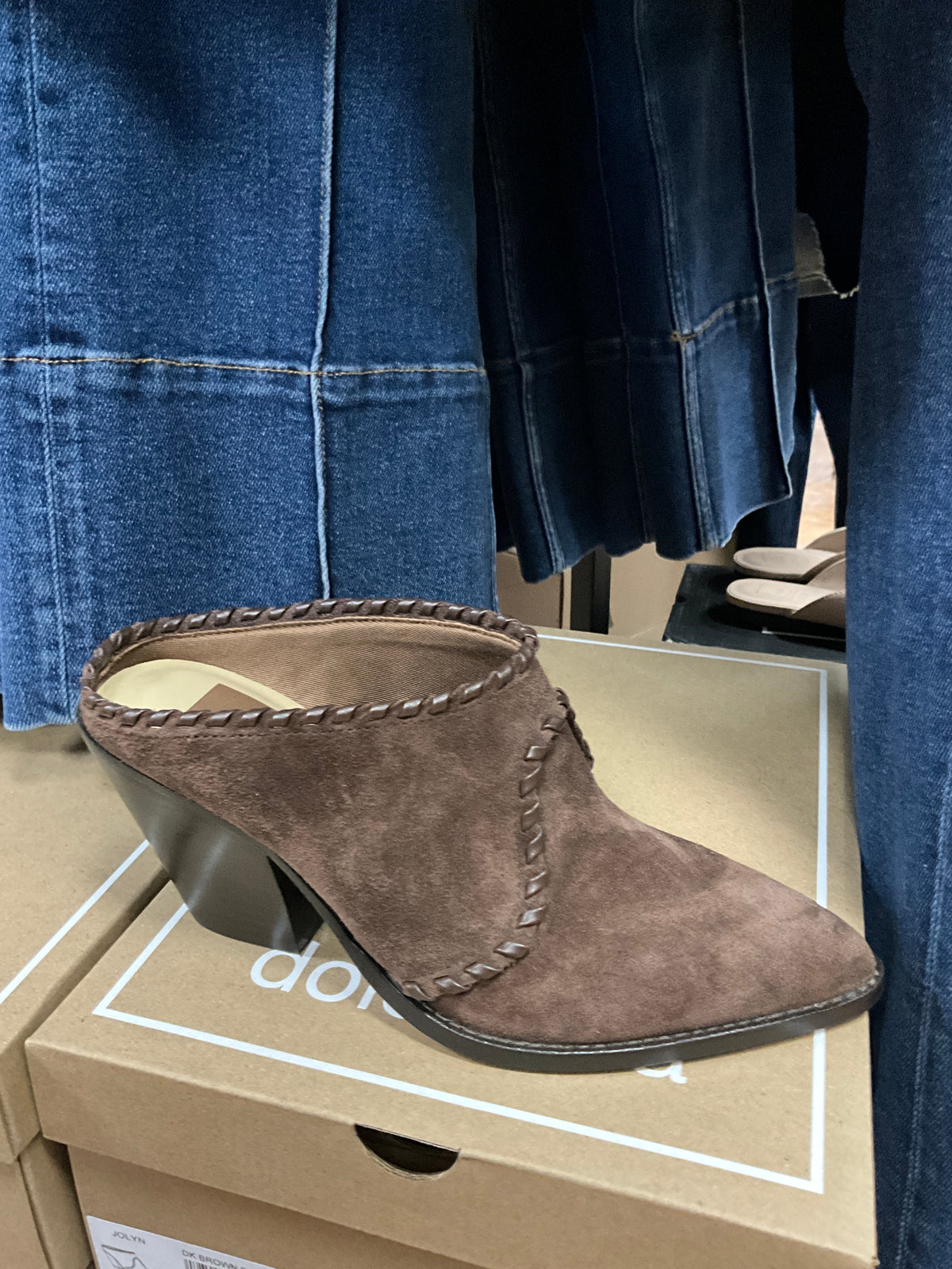 DV-JOYLN DH BROWN SHOE