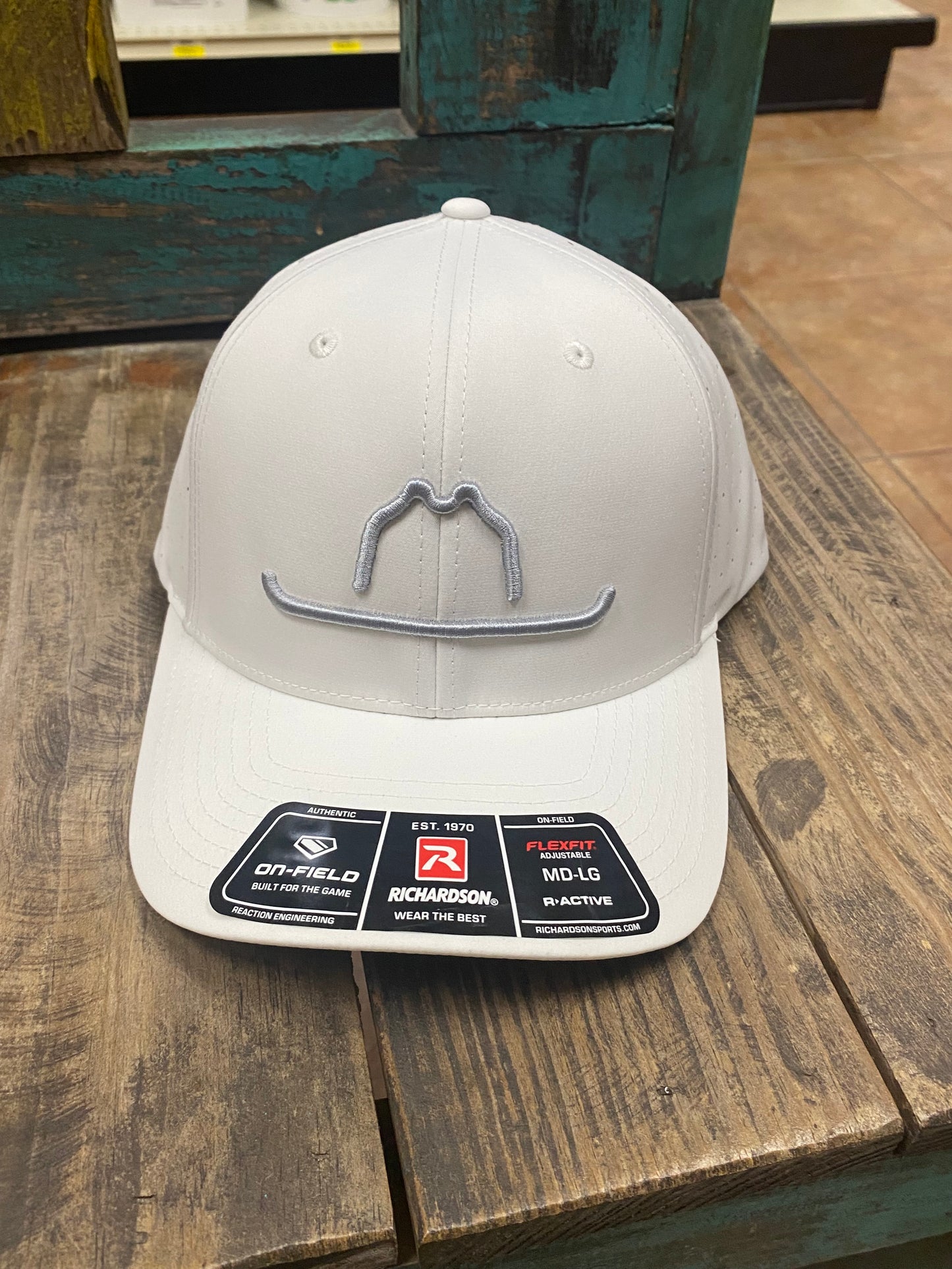 Vaquero outdoors performance cap