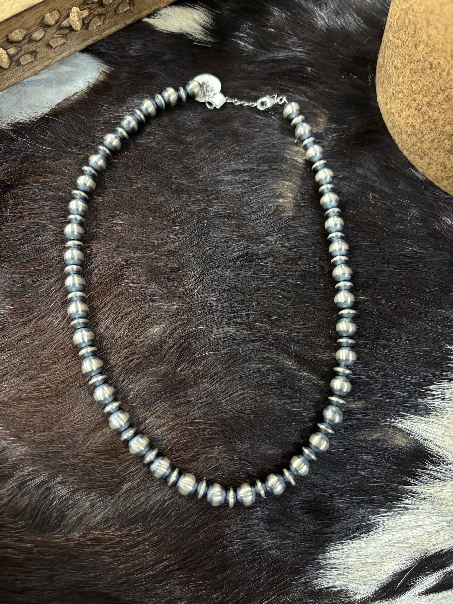 Navajo Pearls Necklace