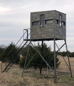 Atascosa Wildlife-Bushman Outfitters 5x7 Bow/Rifle with 10ft Tower Luxury Package